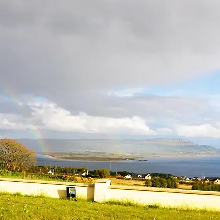 Foyle View Kamp alanı Greencastle (Donegal)
